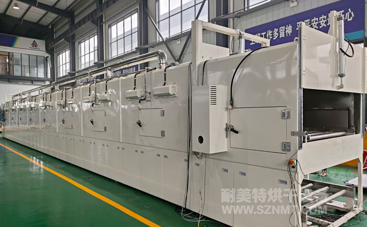 電池PACK模組自動(dòng)加熱烘干裝備線